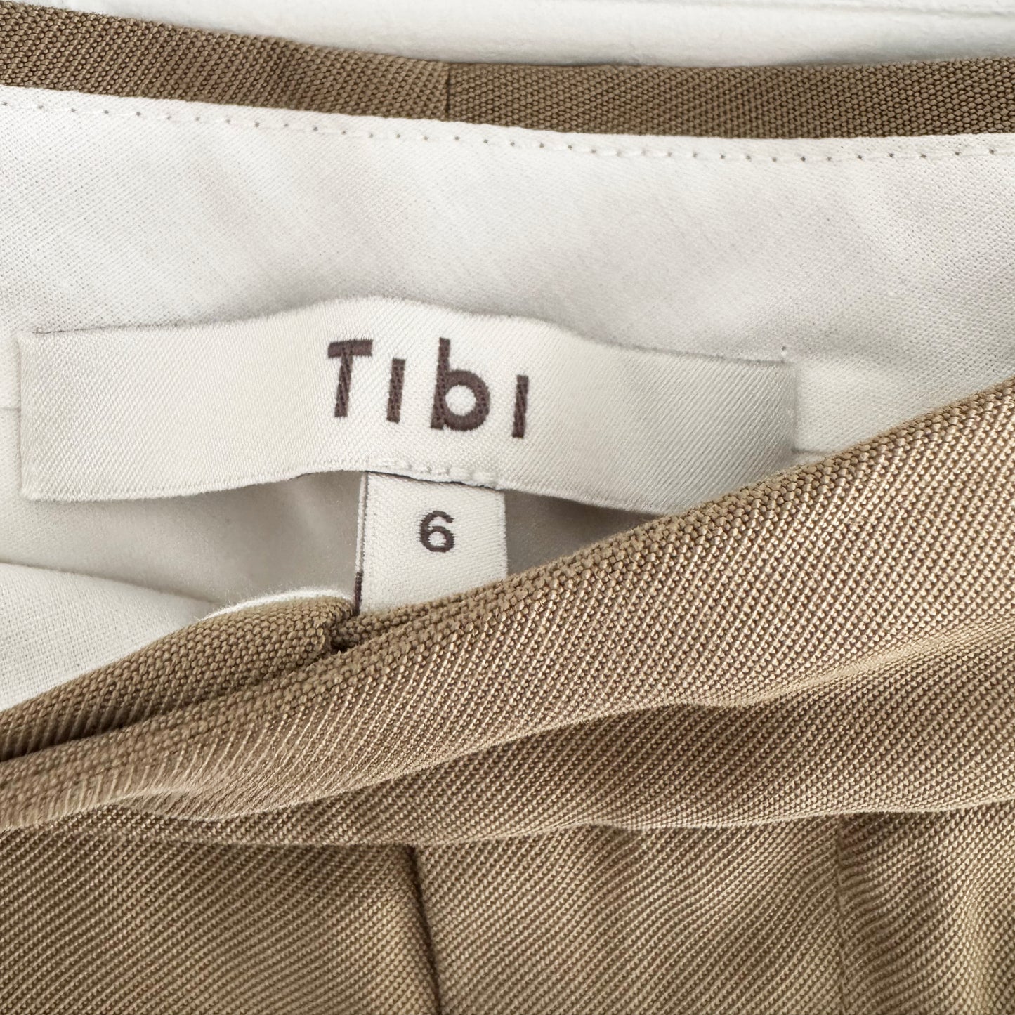 Tibi Fluid Suiting "Derrick" Pant in "Walnut", size 6