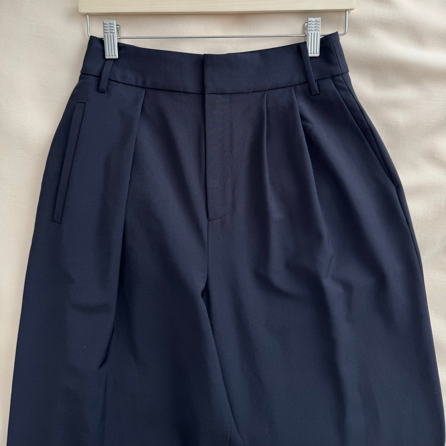 Tibi Tropical Wool "Stella" Wide Leg Trousers in Navy, size 0