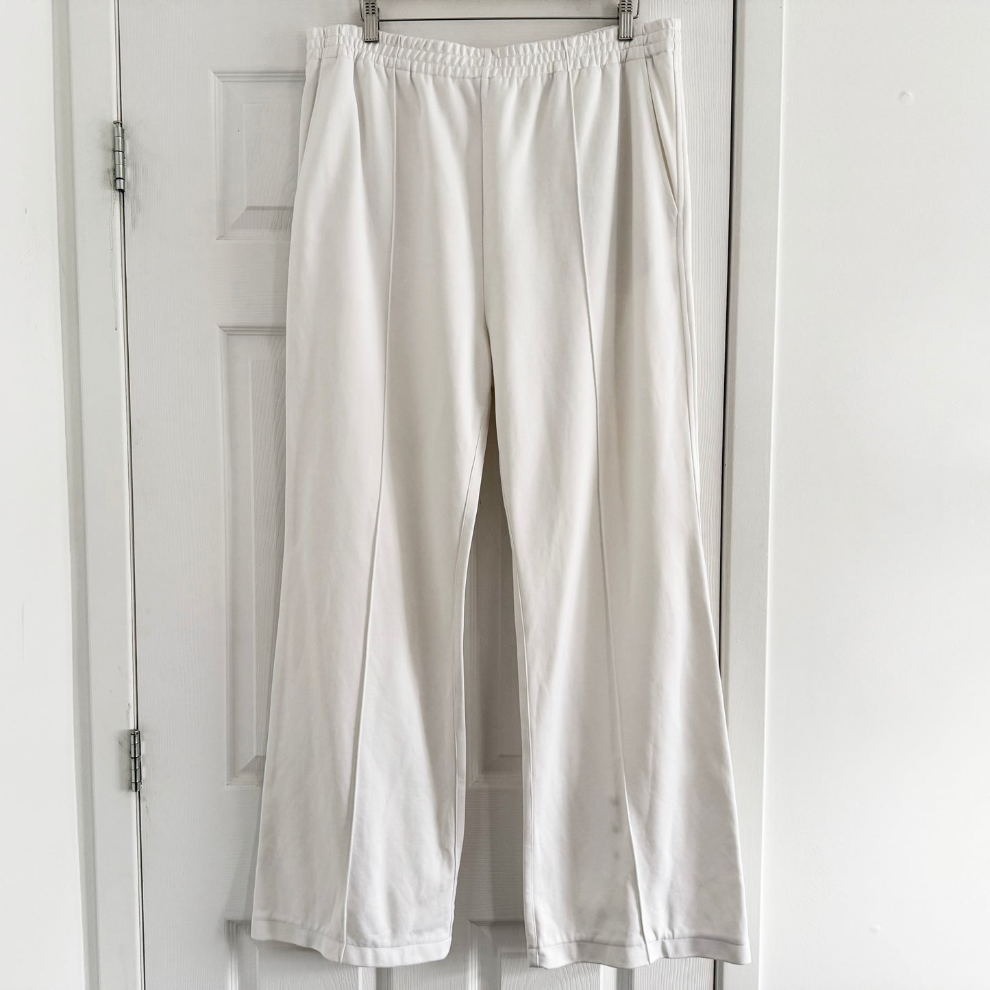 Tibi Active Knit "Scottie" Joggers in White, size XL
