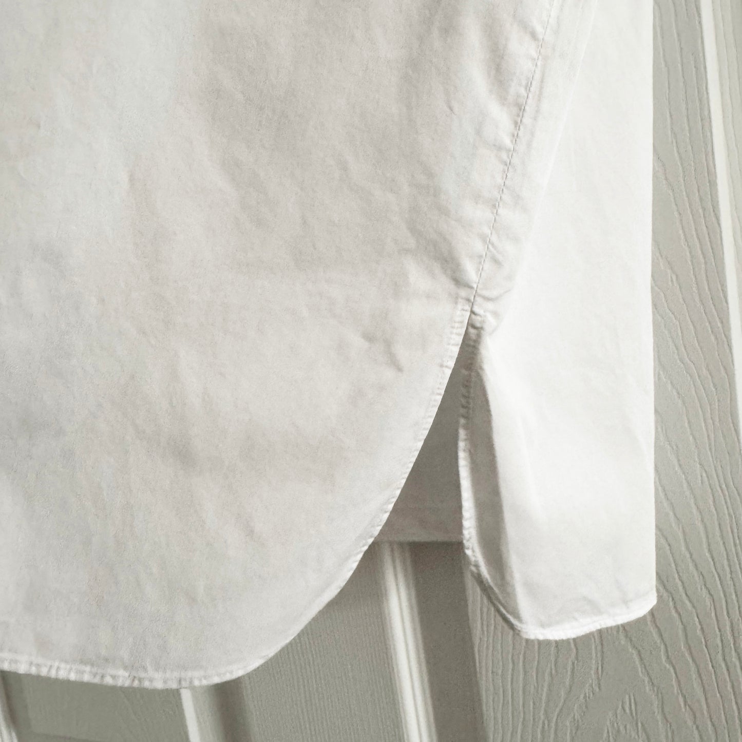 Tibi Eco Poplin Rolled Sleeve Shirt in White, size Medium