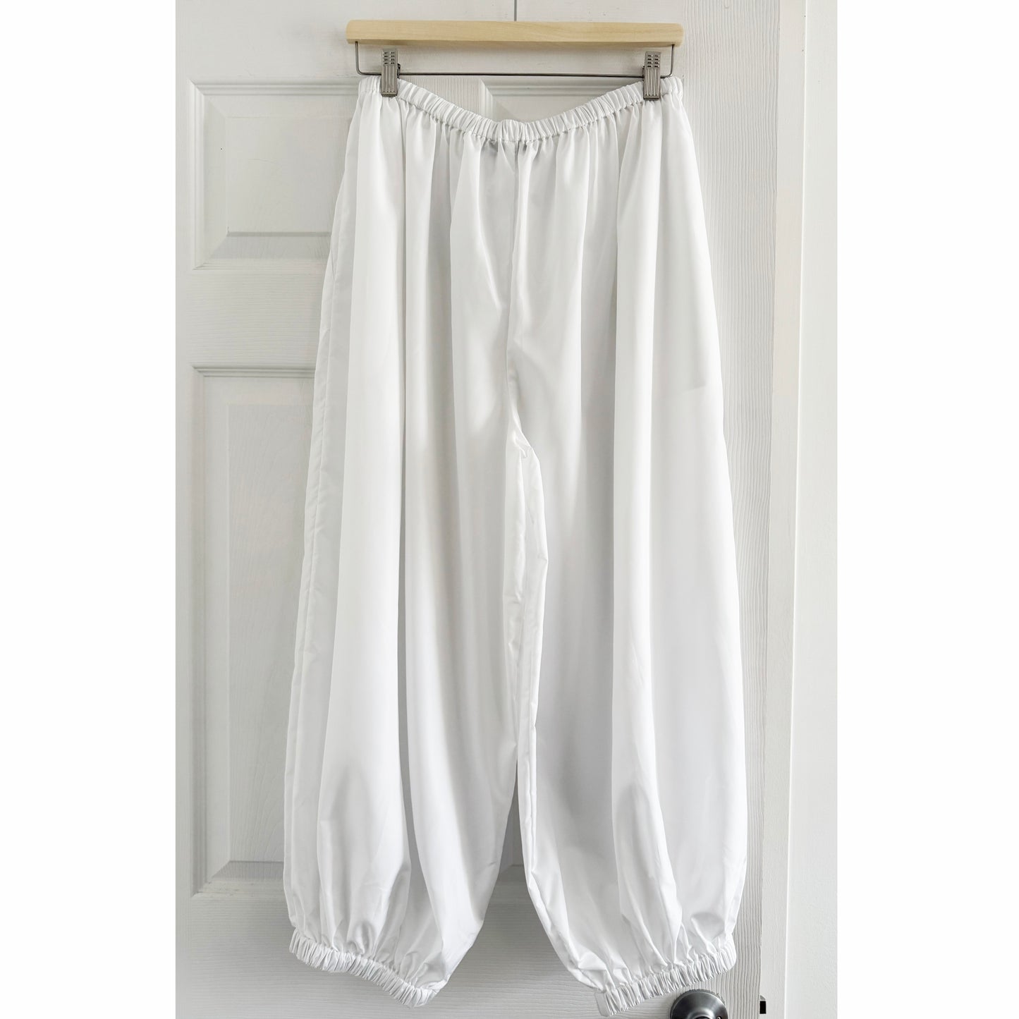 Tibi "Zeppelin" Pant in White, size Small (Regular Length)