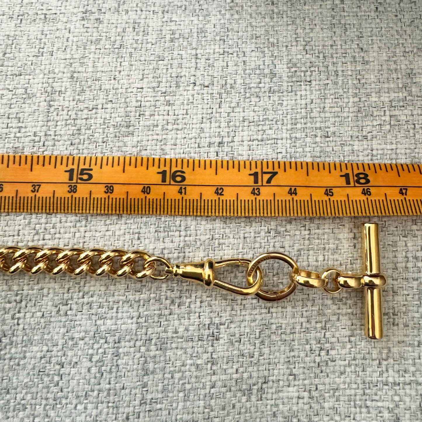 Tilly Sveaas Medium Gold T-bar on Medium Curb Clipt Necklace