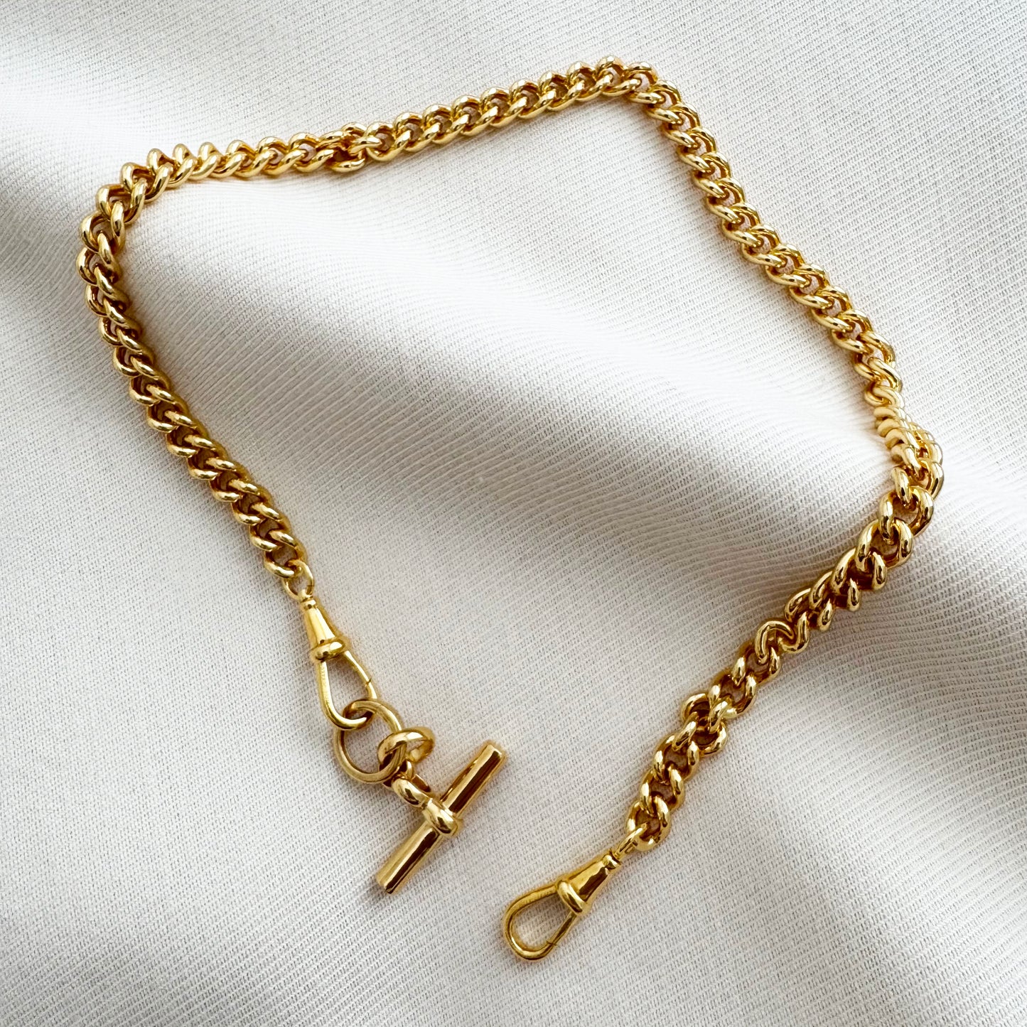 Tilly Sveaas Medium Gold T-bar on Medium Curb Clipt Necklace
