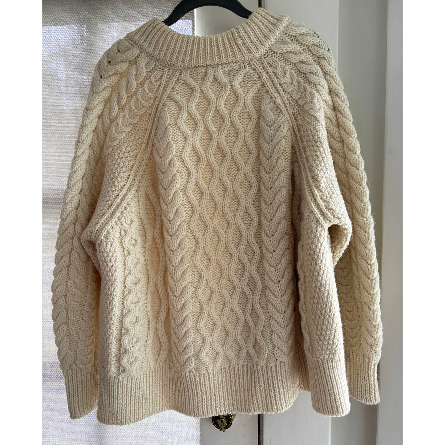 Toast Cable Knit Sweater in Ivory, size Large