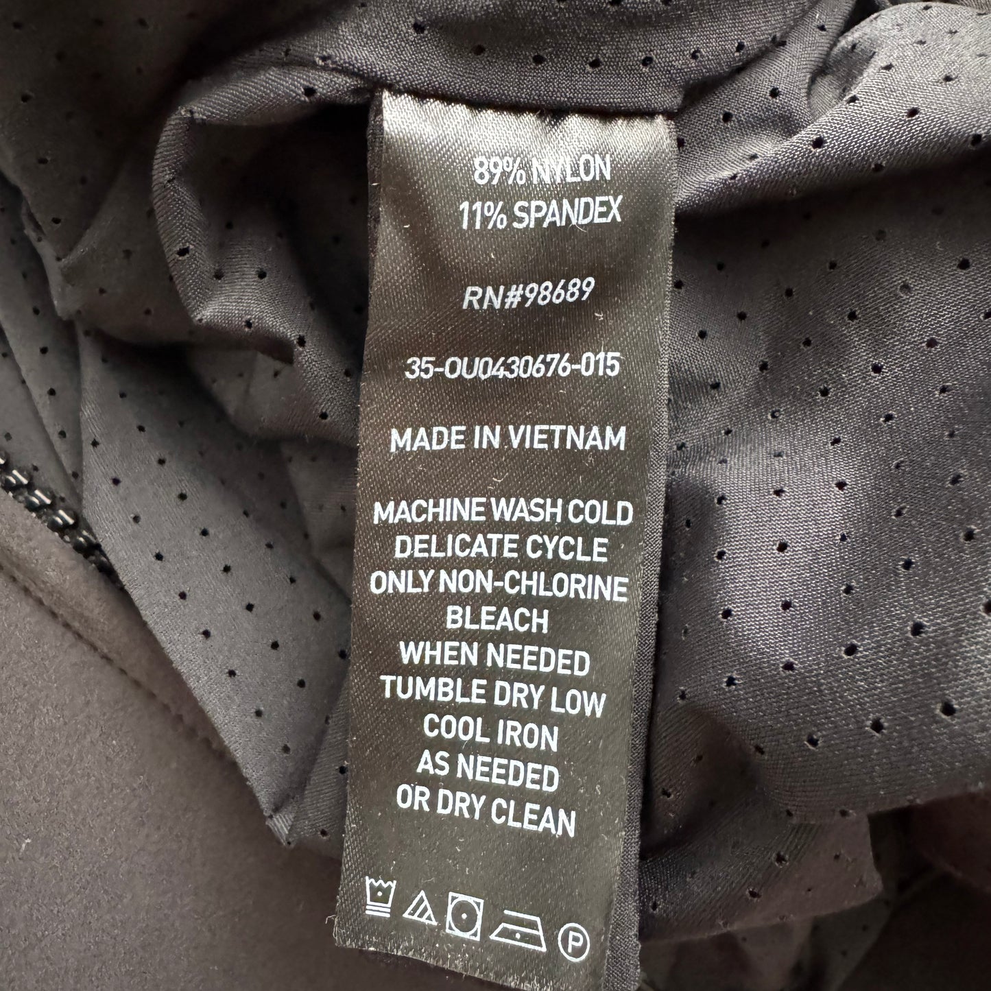 Todd Snyder "Harrington" Lightweight Nylon Jacket in Black, size Large