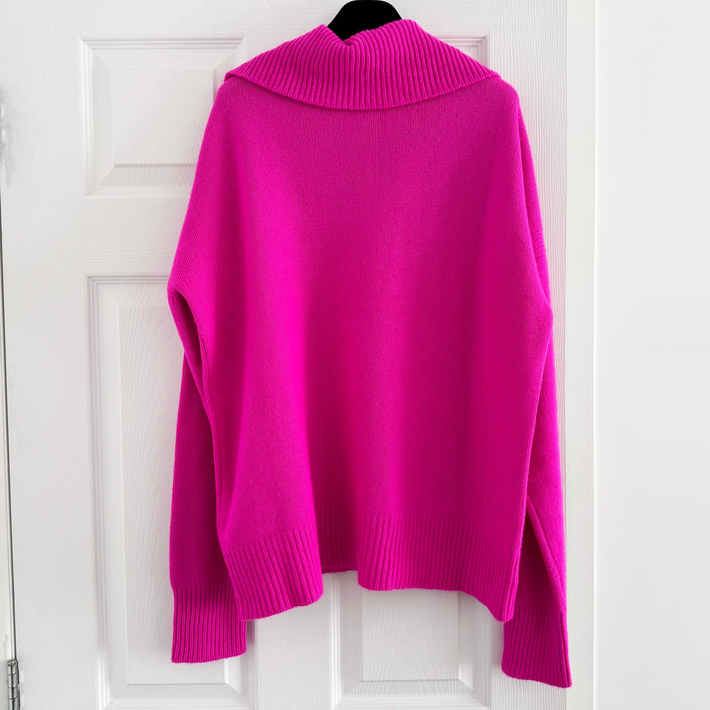 Made in Tomboy "Musa" Sweater in Hot Pink, size Small (Fits oversize)