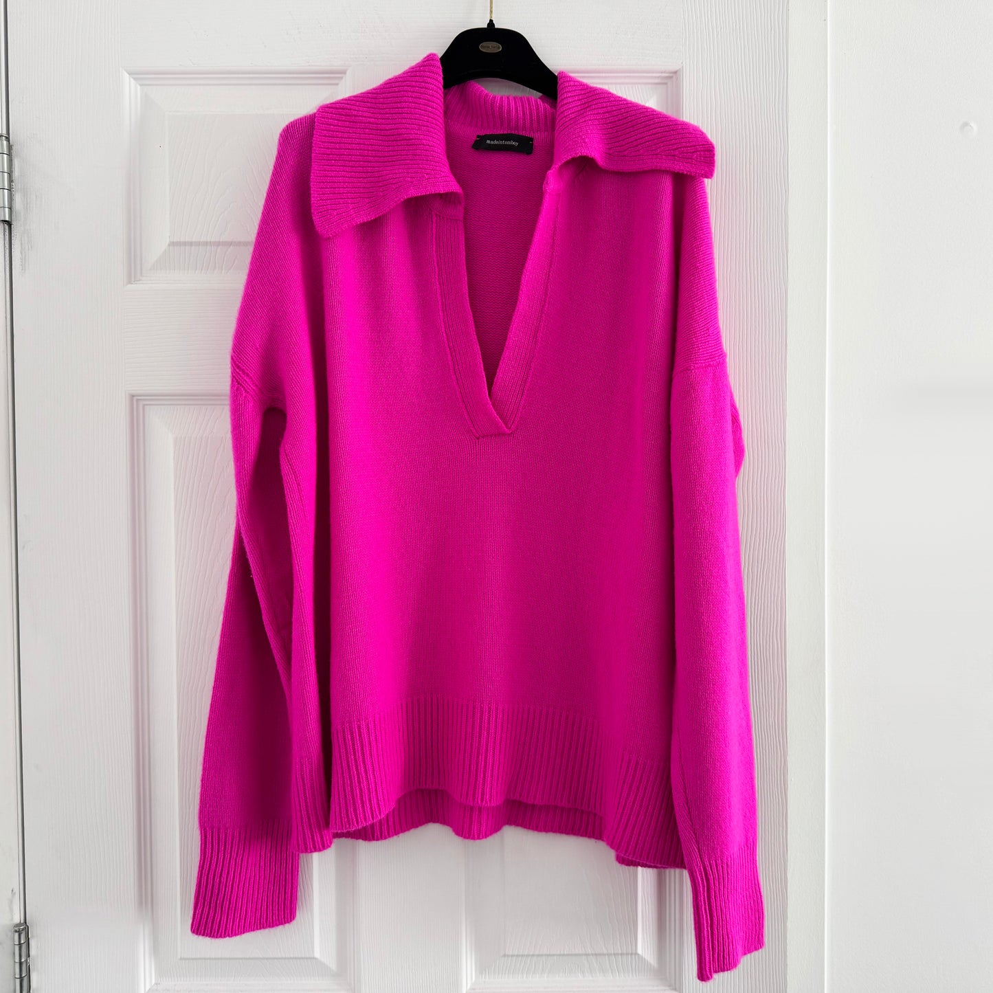 Made in Tomboy "Musa" Sweater in Hot Pink, size Small (Fits oversize)