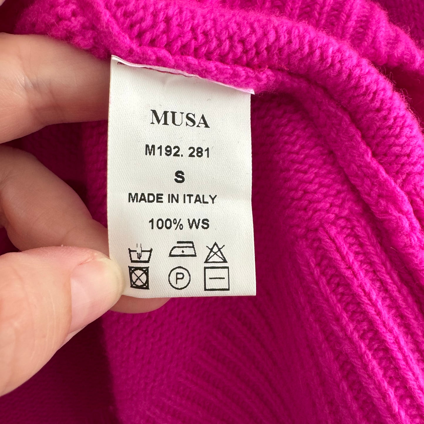 Made in Tomboy "Musa" Sweater in Hot Pink, size Small (Fits oversize)
