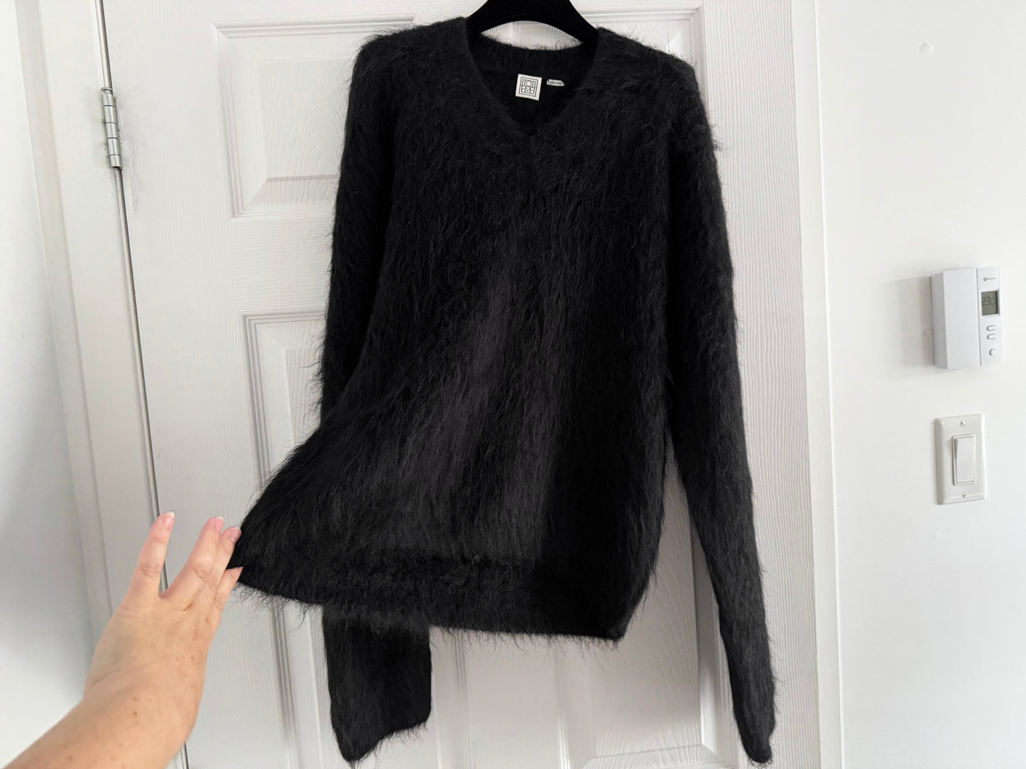 Toteme Textured Alpaca Sweater in Black, Size Medium