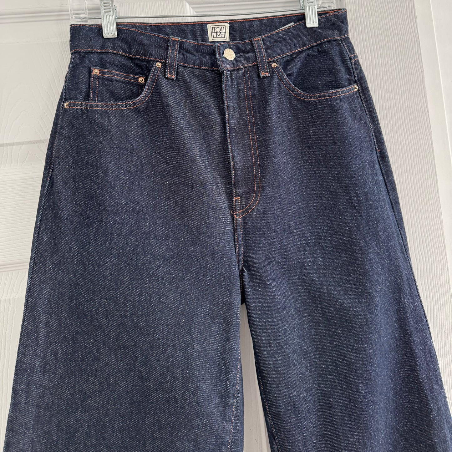 Toteme Barrel Leg Jeans in Raw Denim, size 28 (fits like 27)