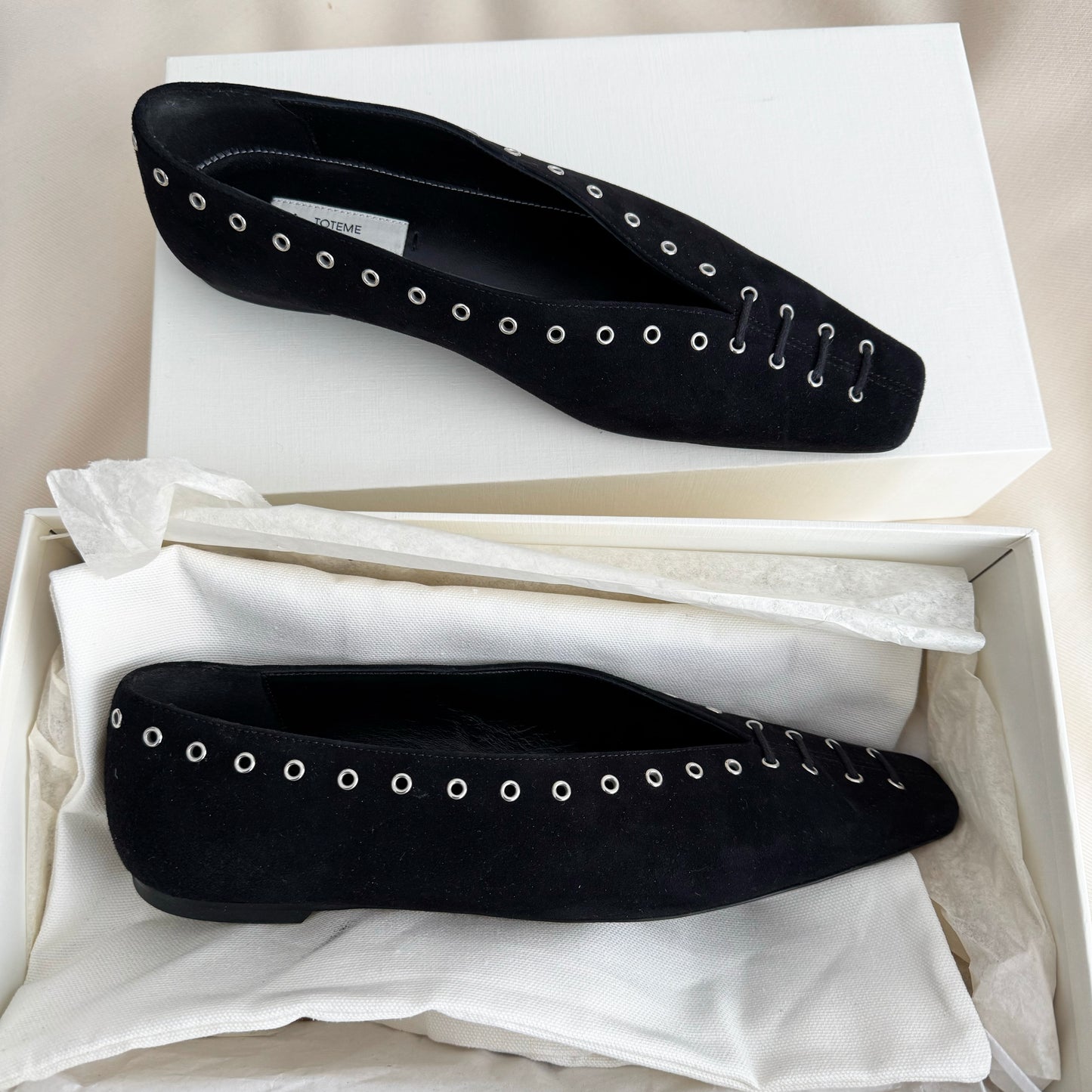 Toteme Suede Lace-up Flats in Black, size 38