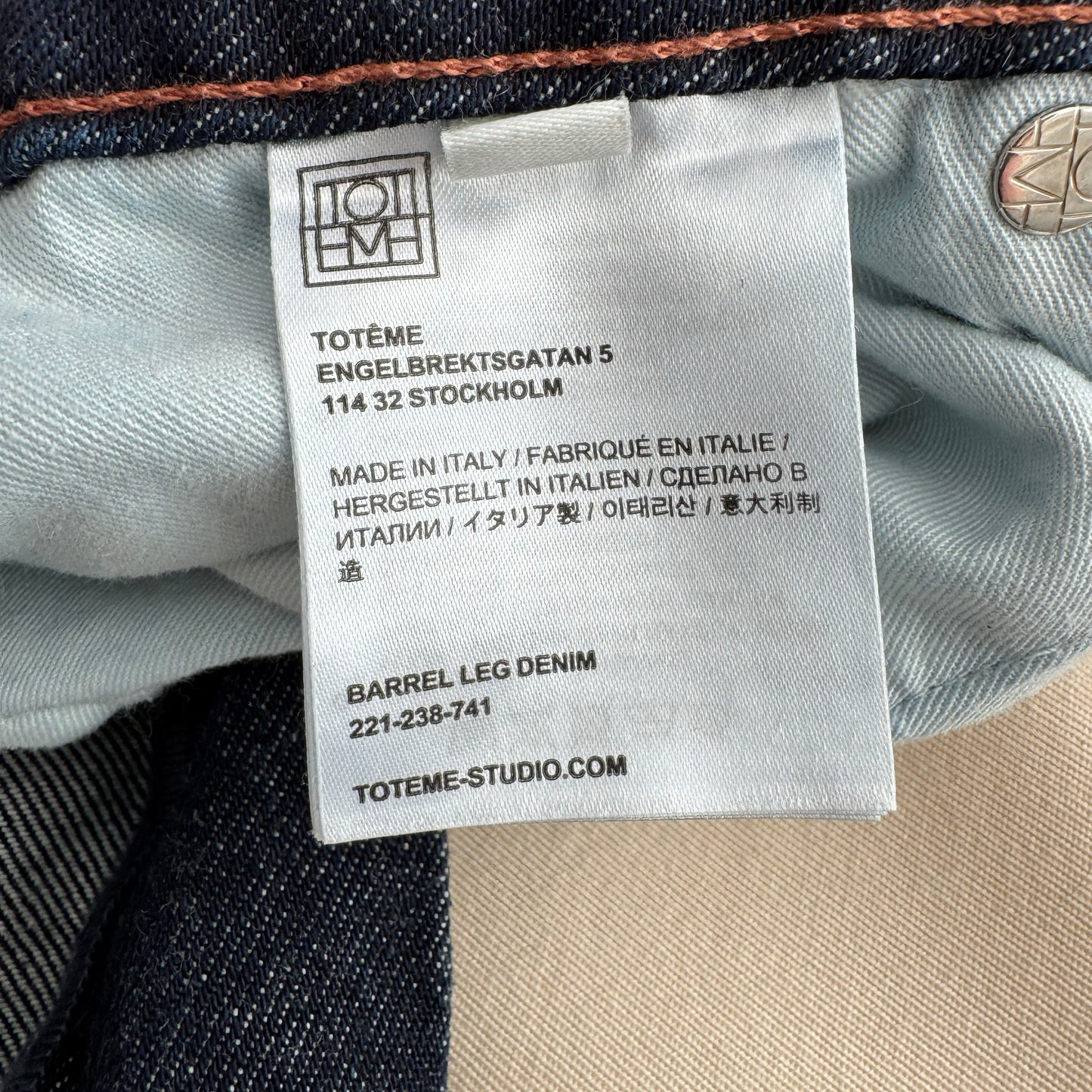 Toteme Barrel Leg Jeans in Raw Denim, size 28 (fits like 27)