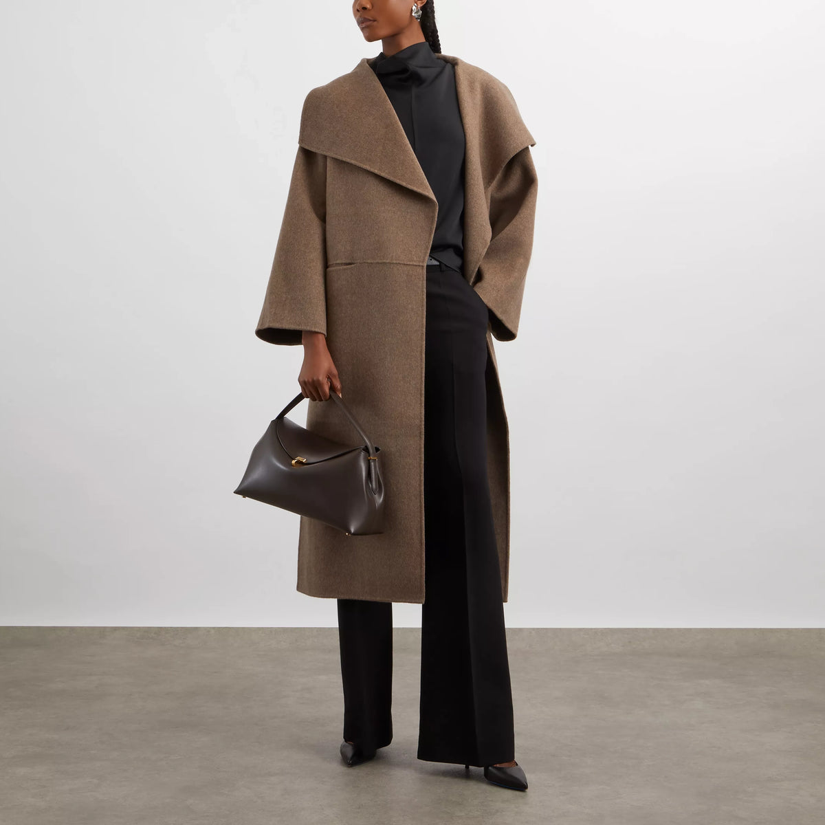 Toteme Signature wool and cashmere coat in "Oak Melange", size Small (fits Medium?)