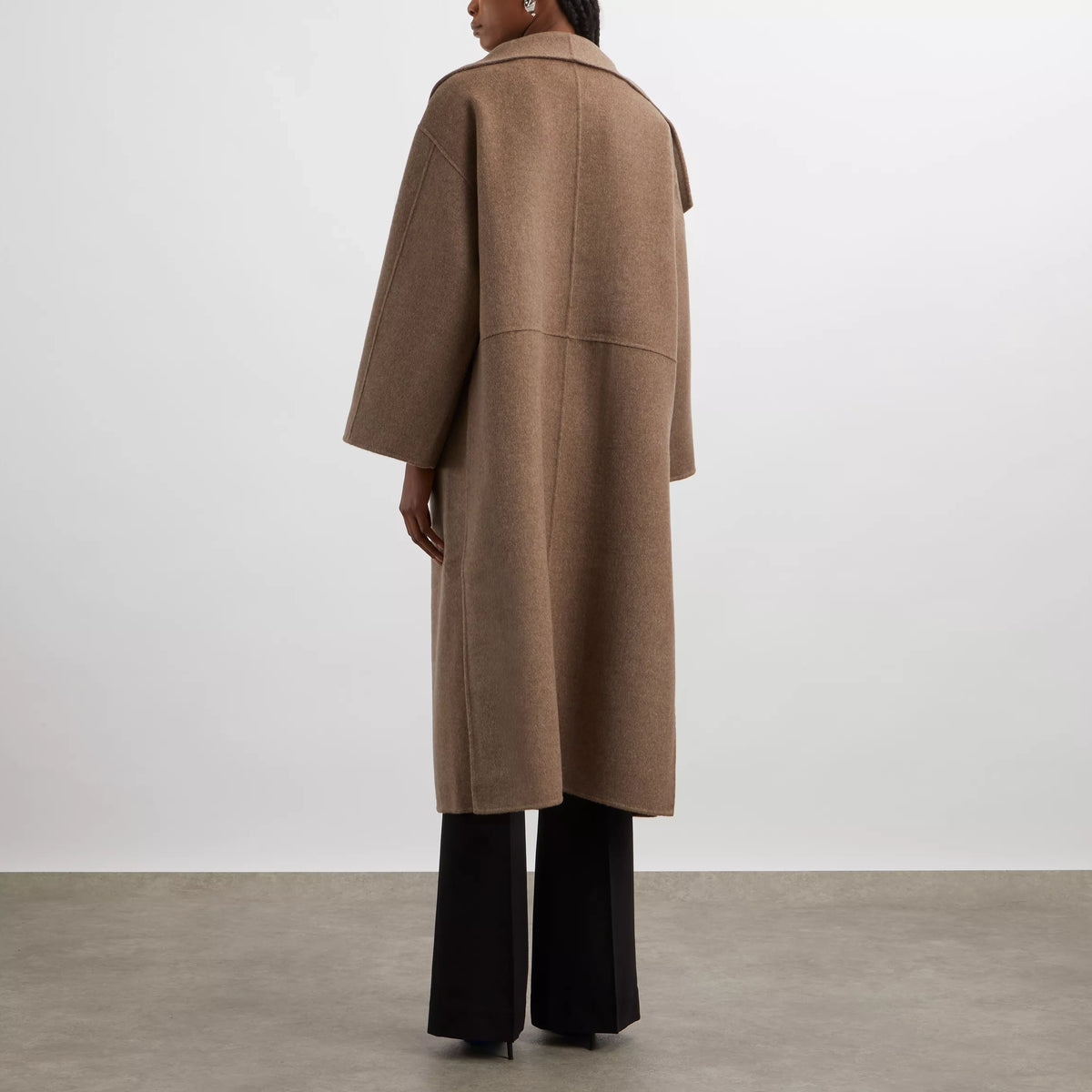 Toteme Signature wool and cashmere coat in "Oak Melange", size Small (fits Medium?)