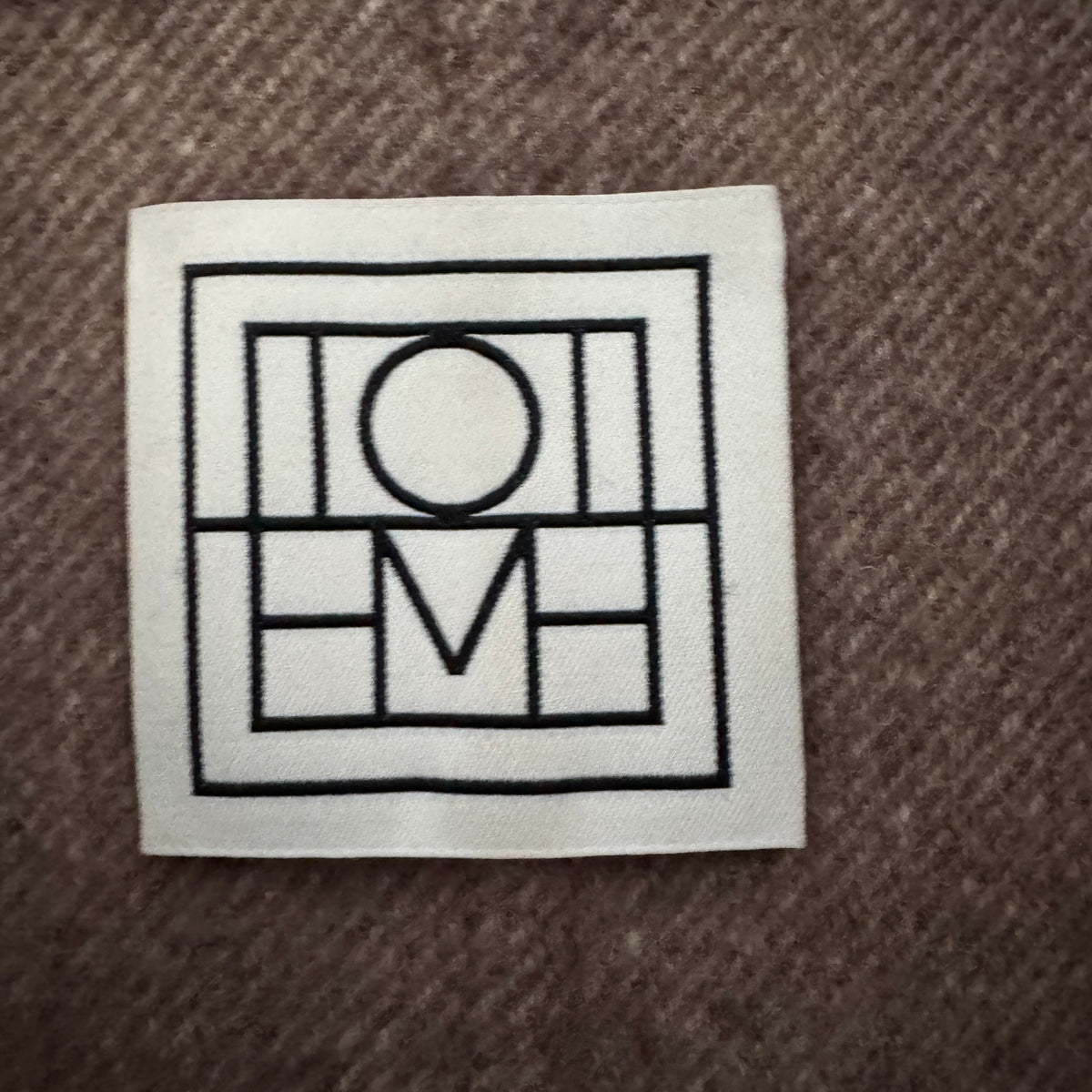 Toteme Signature wool and cashmere coat in "Oak Melange", size Small (fits Medium?)