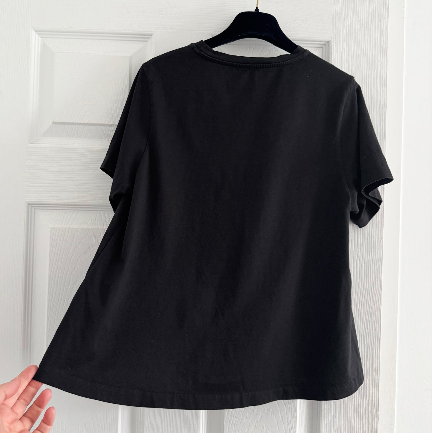 Toteme "Pemba" Flared Baby Tee in Black, size Medium