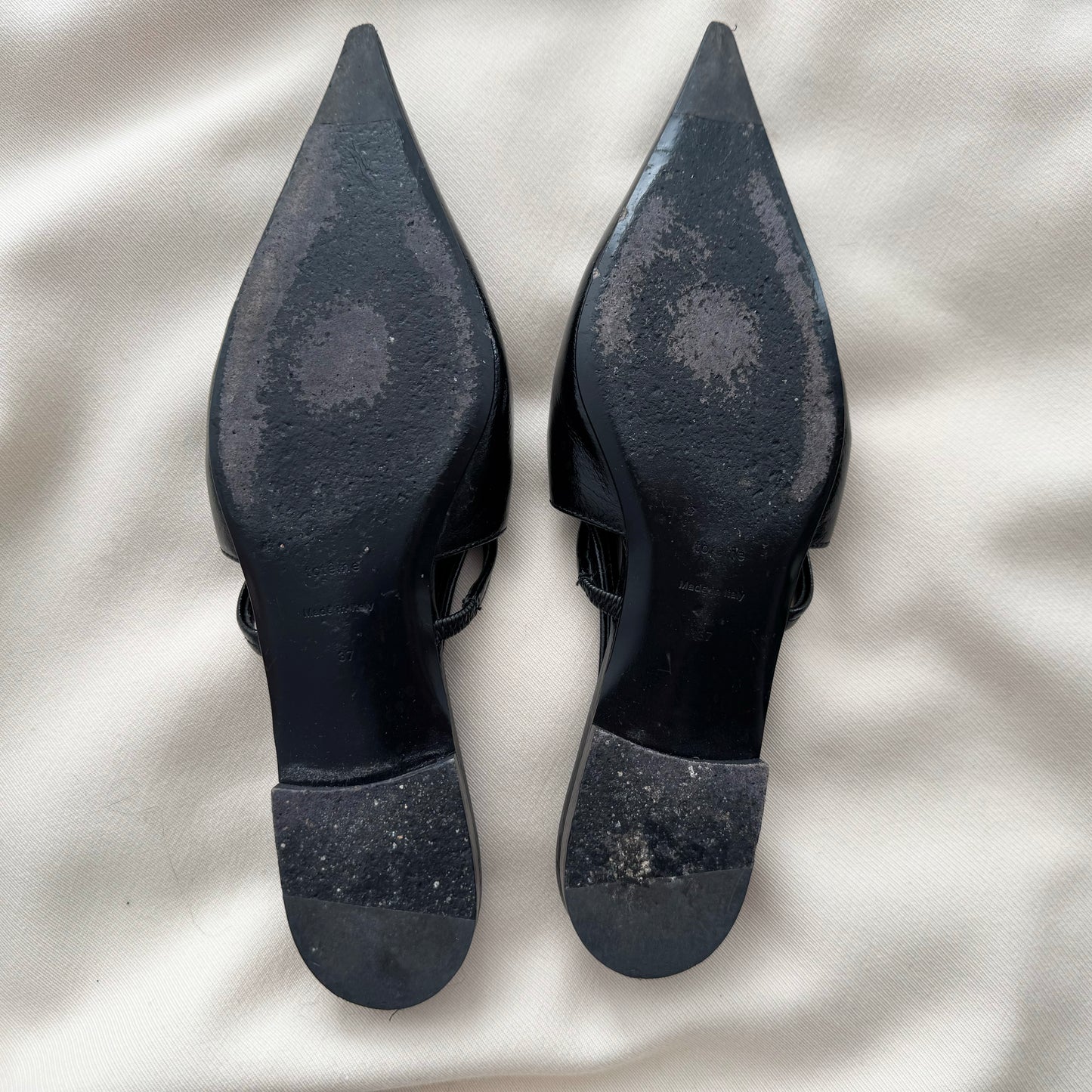 Toteme "The Sharp" Leather Slingback Flats in Black, size 37