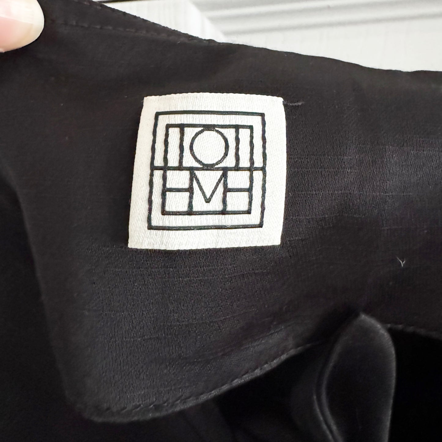 Toteme Satin Knot Skirt in Black, size 40 (fits like size 8)