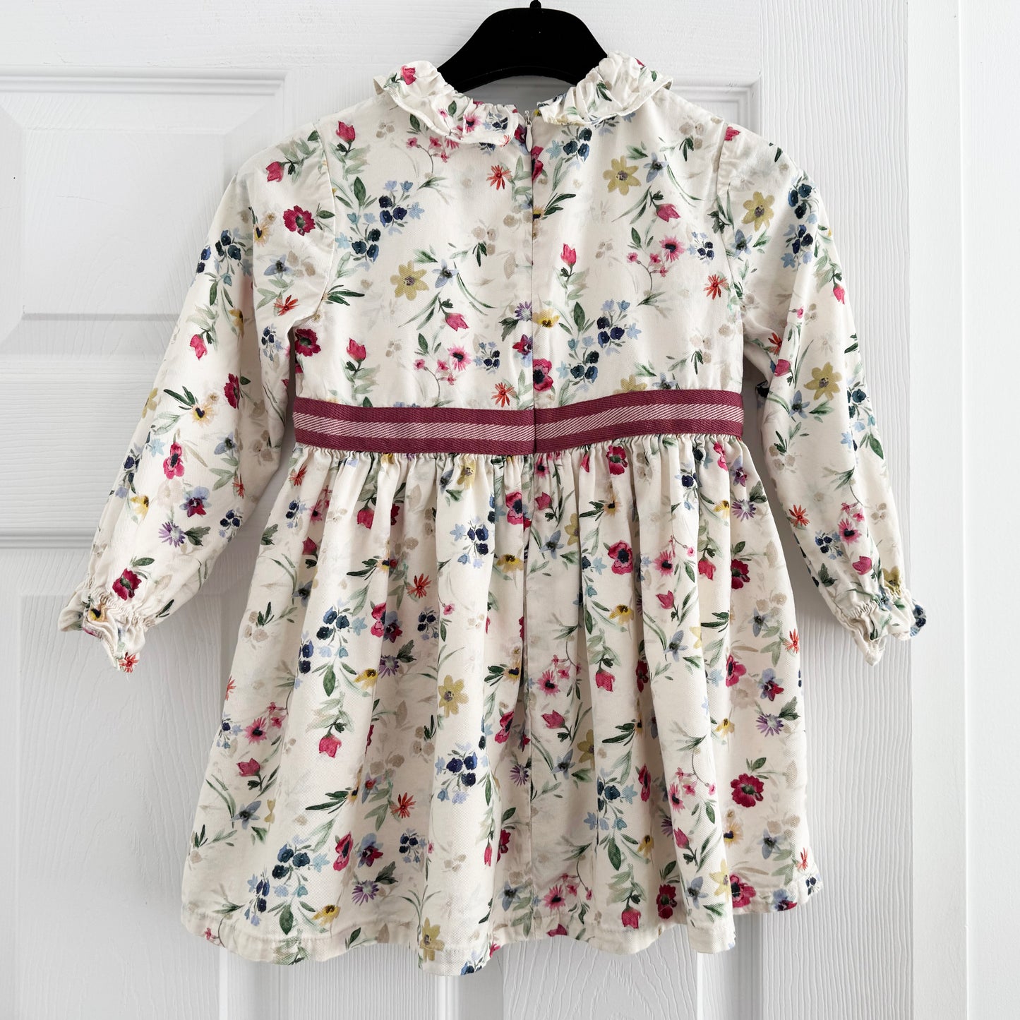 ** KIDS ** Tutto Piccolo Floral Print Dress, size 6 years