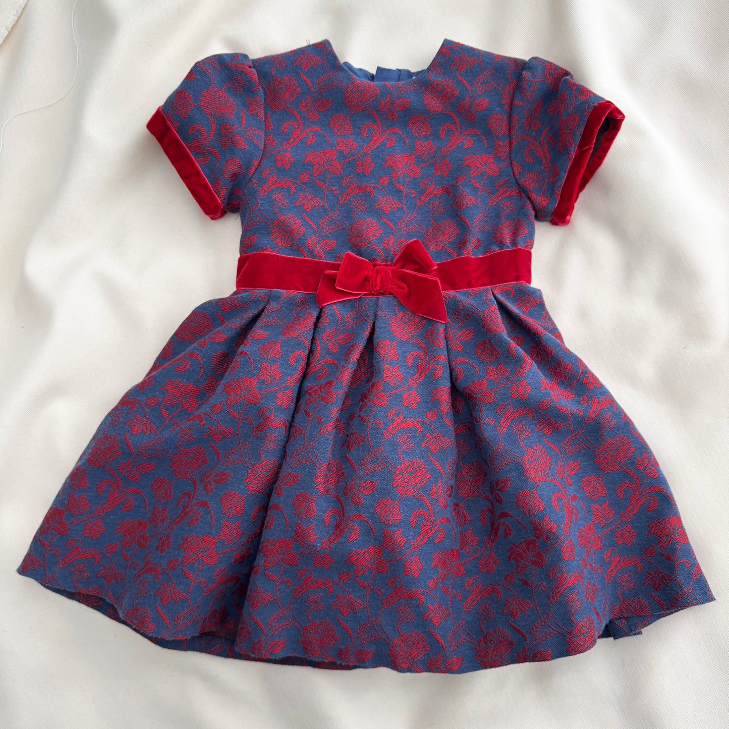 Tutto Piccolo Jaquard Dress with Velvet Trim in Blue/Red, size 6 years