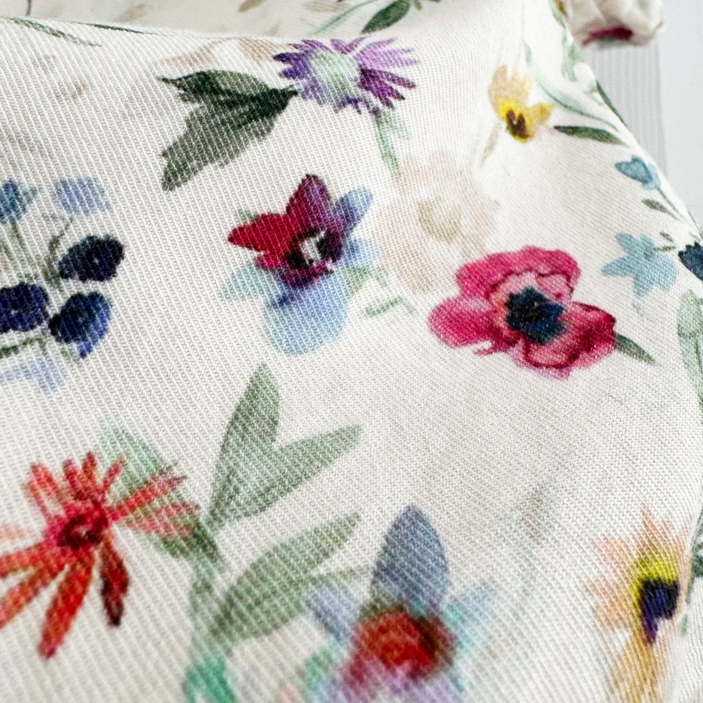 ** KIDS ** Tutto Piccolo Floral Print Dress, size 6 years