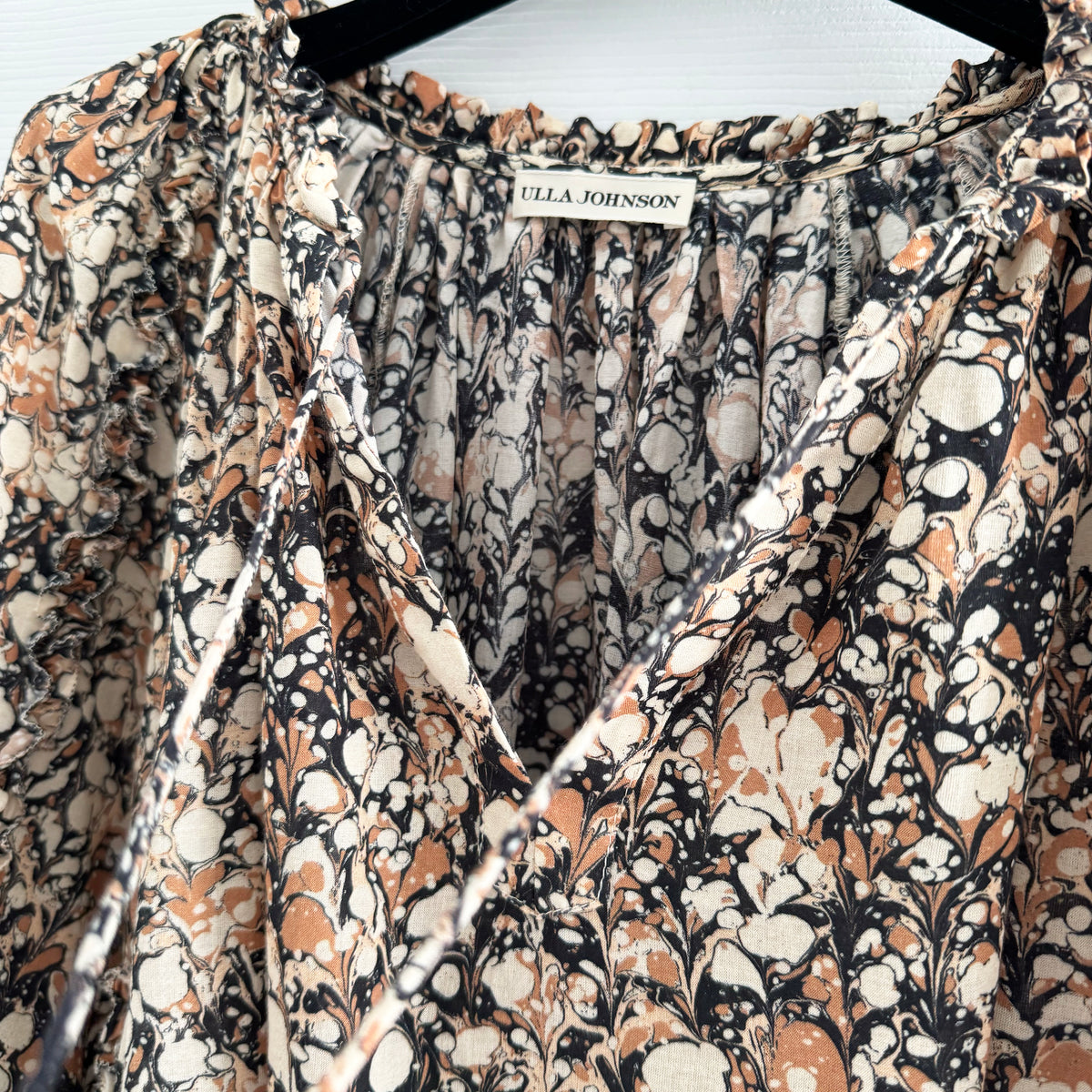 Ulla Johnson "Kana" Top in Beige Marble, size 6