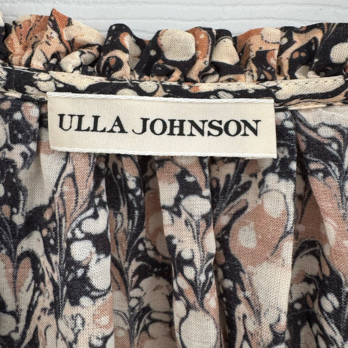 Ulla Johnson "Kana" Top in Beige Marble, size 6
