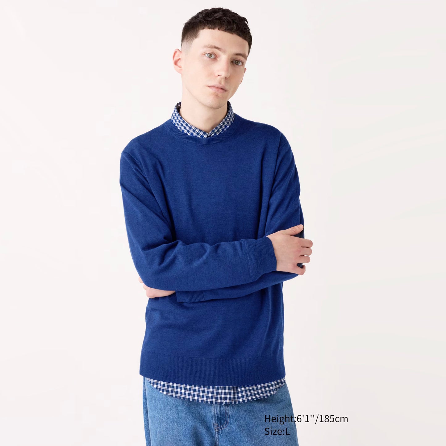 MENS Uniqlo Merino Wool Crew Neck Sweater in Cobalt Blue, size Medium