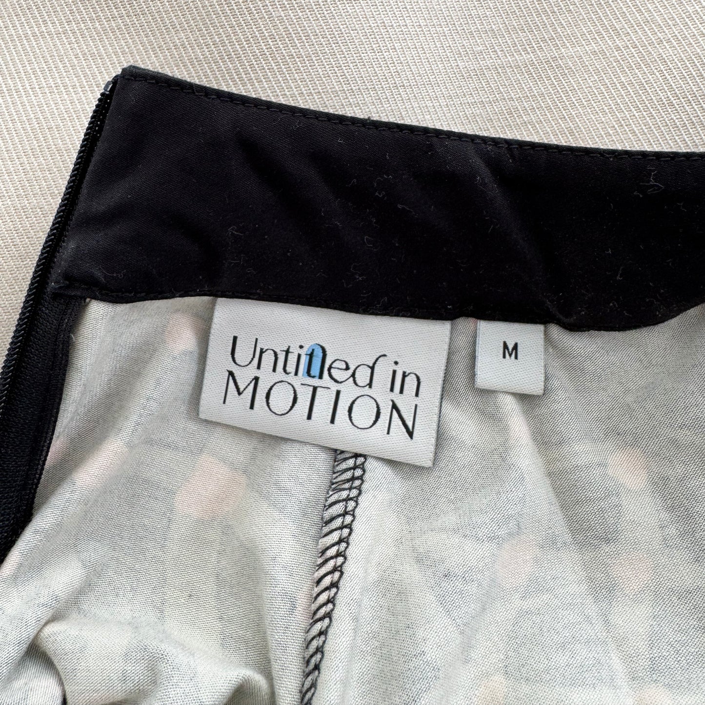 Untitled in Motion "Speculus" Jersey Dress in "Folds", size Medium