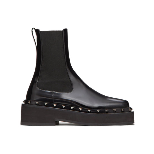 Valentino M-Way Rockstud Beatle Boots in Black, size 37.5