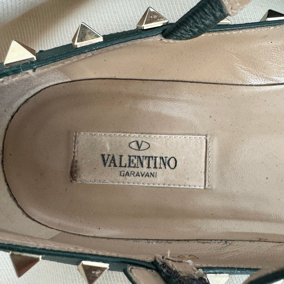 Valentino Rockstud Flats in Green, size 39 (fits like 8/8.5)