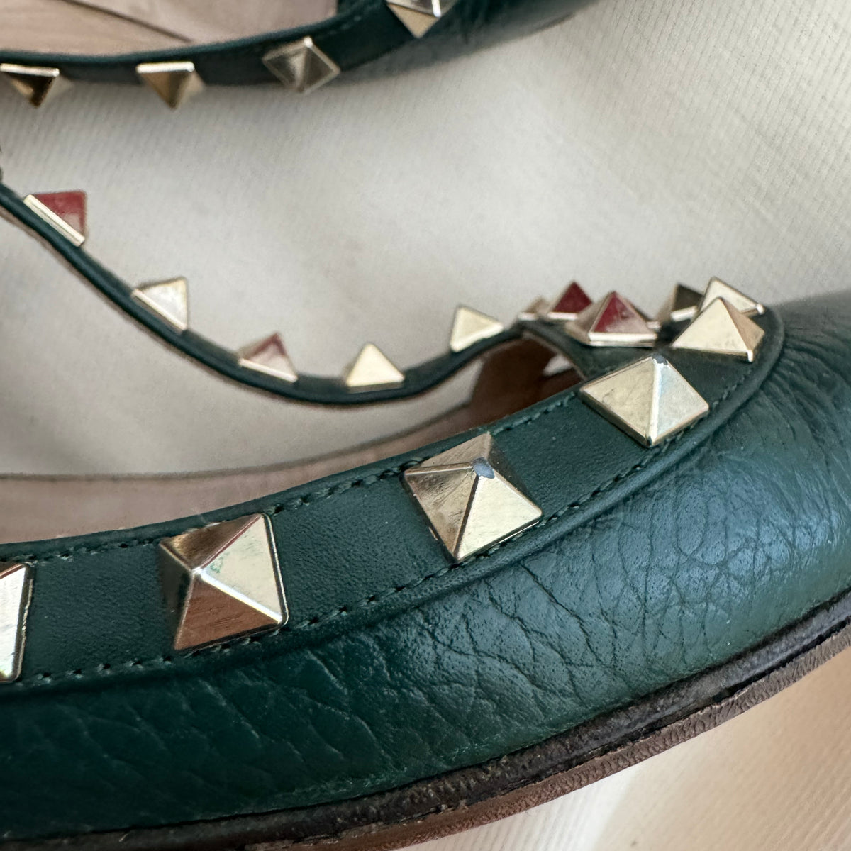 Valentino Rockstud Flats in Green, size 39 (fits like 8/8.5)