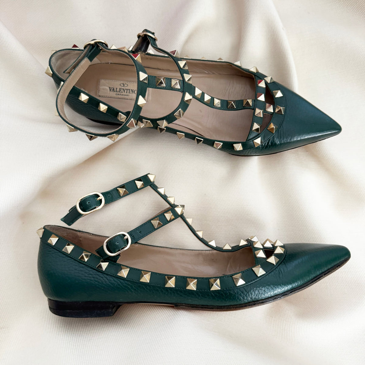 Valentino Rockstud Flats in Green, size 39 (fits like 8/8.5)