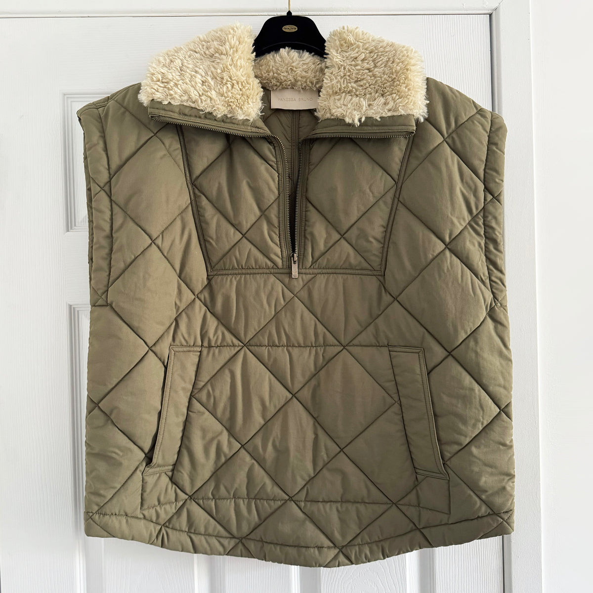 Vanessa Bruno "Basilica" Quilted Vest in Green, size M/L