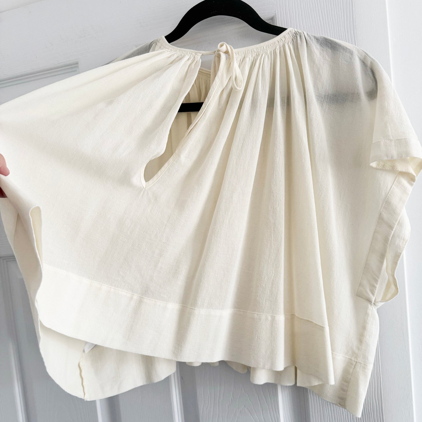 Vanessa Bruno Swingy Cropped Voile Top in Ivory, size 34 (fits size Small)