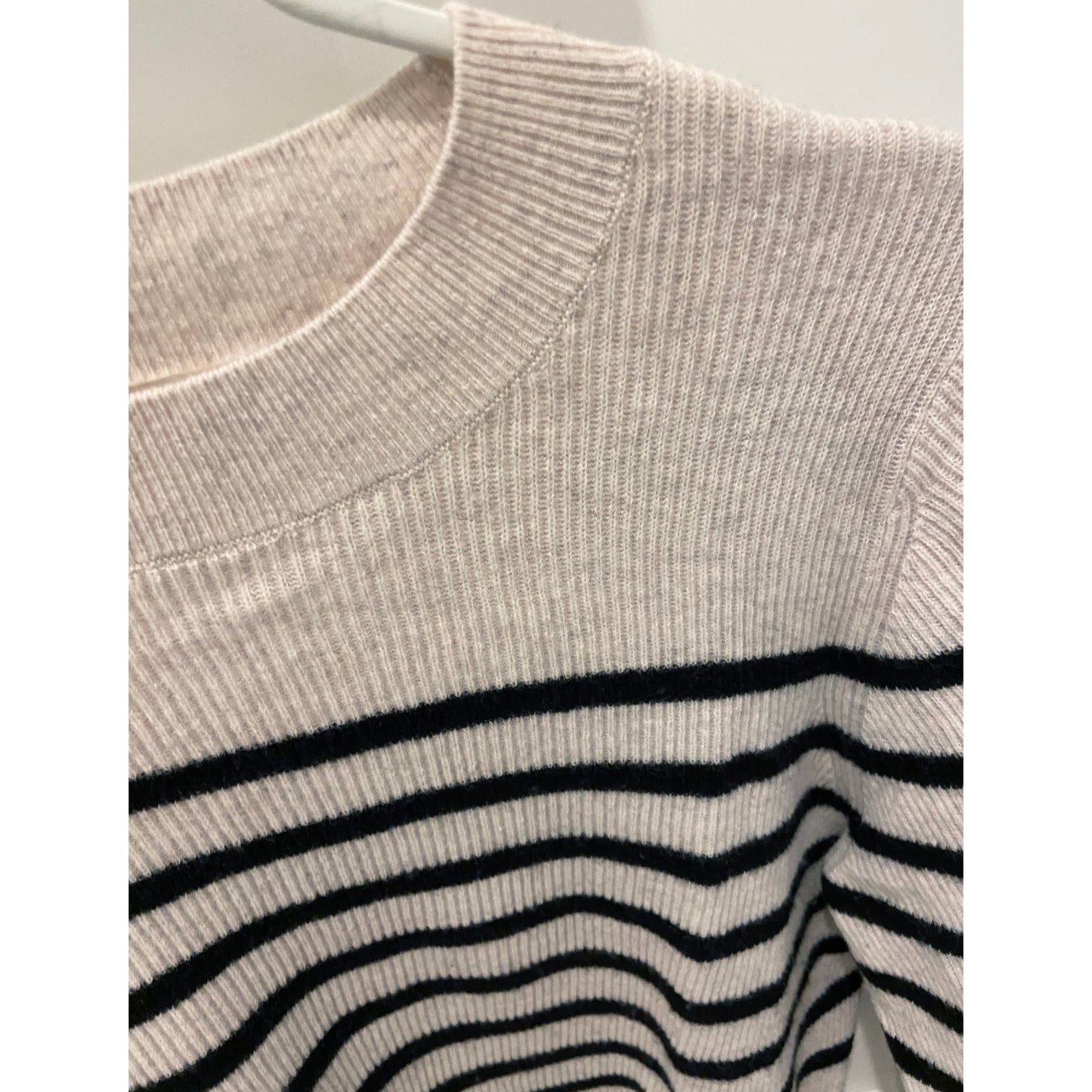 Vanessa Bruno "Astrid" Pullover in Navy/Ecru Stripe, size Small