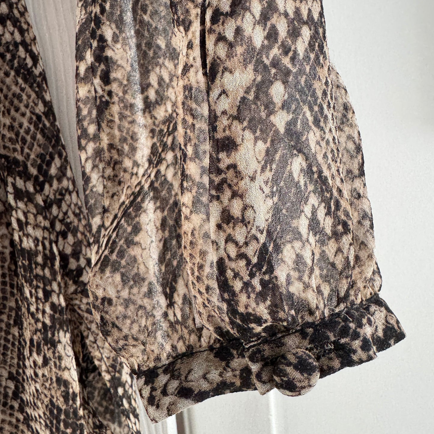 Veronica Beard "Lowell" Python Print top, size 2