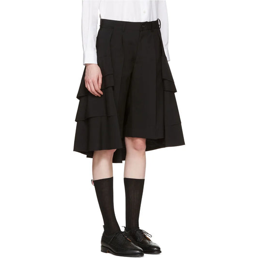 Comme Des Garcons Ruffle Skirt Shorts, size Medium (fits like a size small)