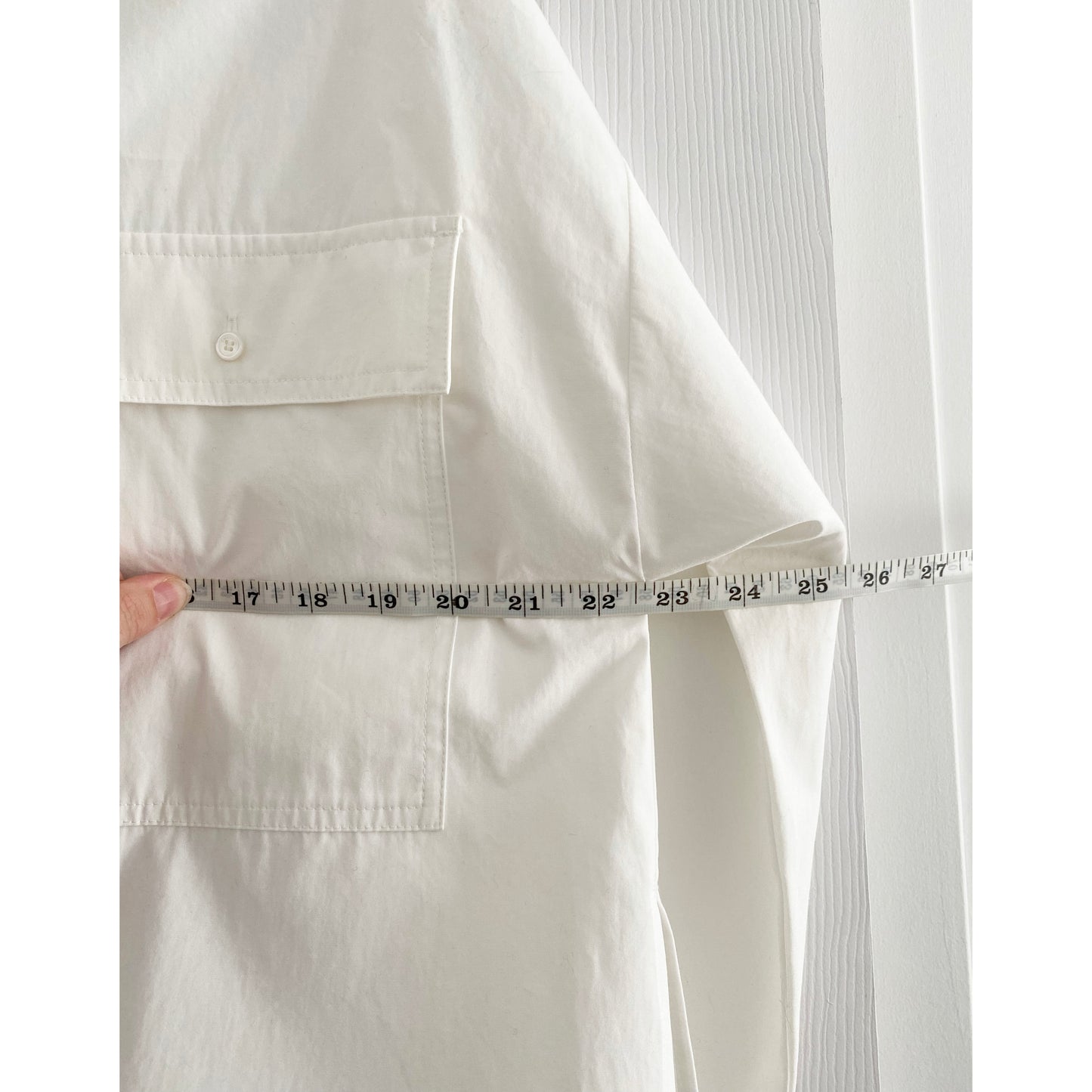 Weekend Max Mara "Carter" Shirt in White, size 8US