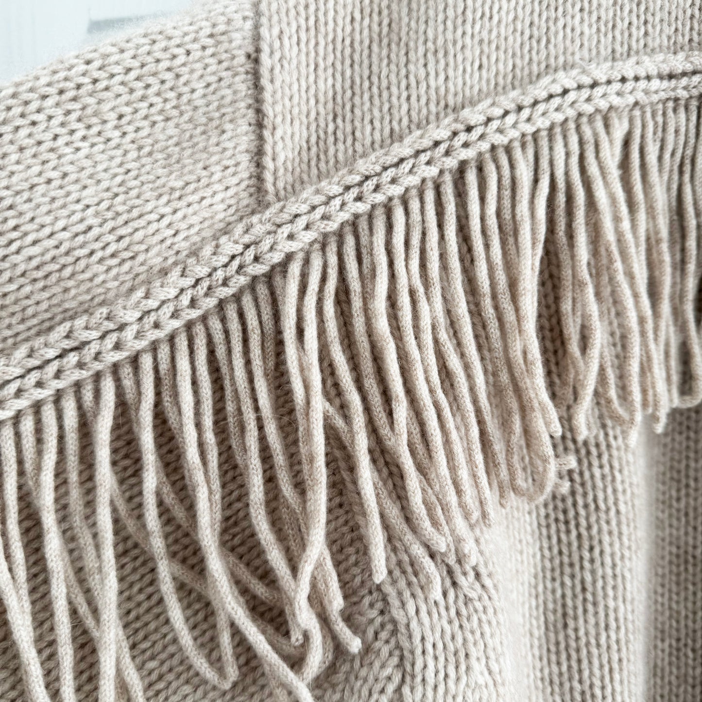 White + Warren Fringe Trim Wool/Cashmere Cardigan in Beige, size Medium