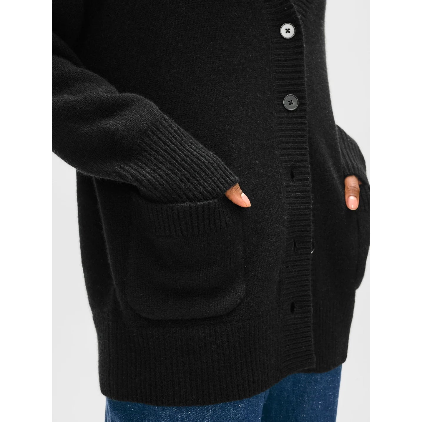 White + Warren Luxe Pocket Cashmere Sweater in "Black", Size Medium