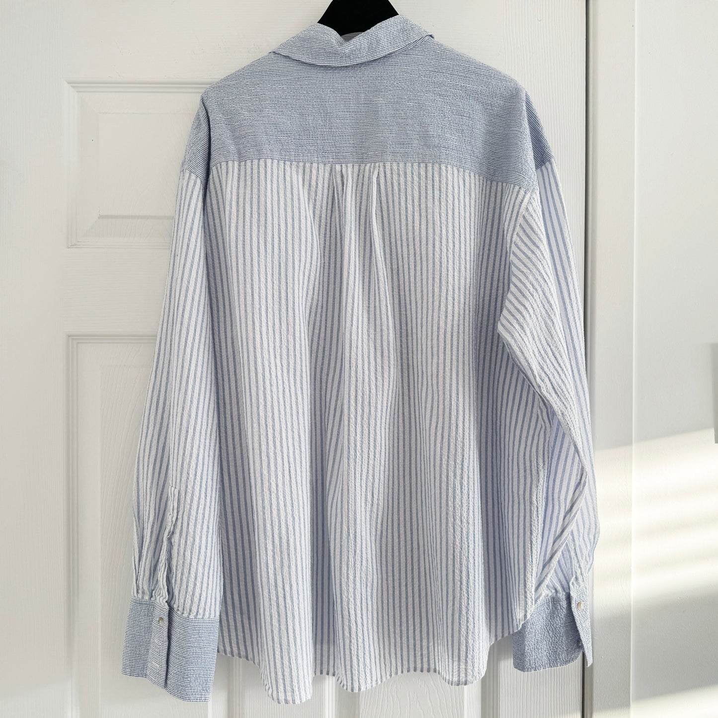 Wiggy Kit "Tom Tom" Seersucker Stripe Shirt in Blue, size Large (fits L/XL)