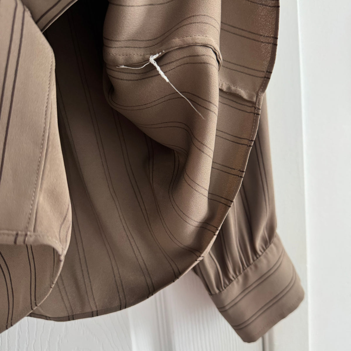 Wilfred "Overture" Crepe Blouse in Taupe/Brown Stripe, size Small