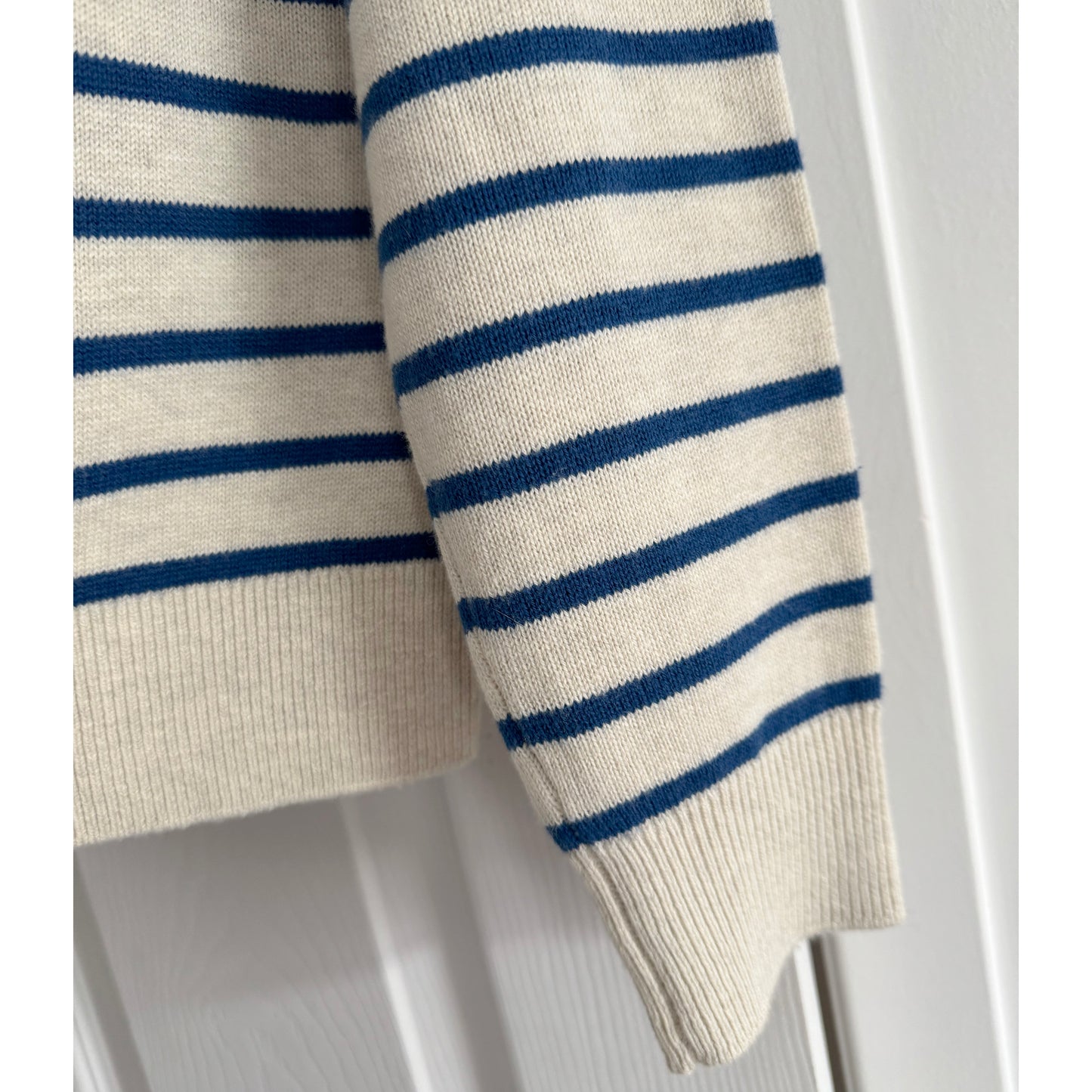 Wilfred "Clara" Merino/Cotton Blend Striped Sweater in Oatmeal/Blue, size Small