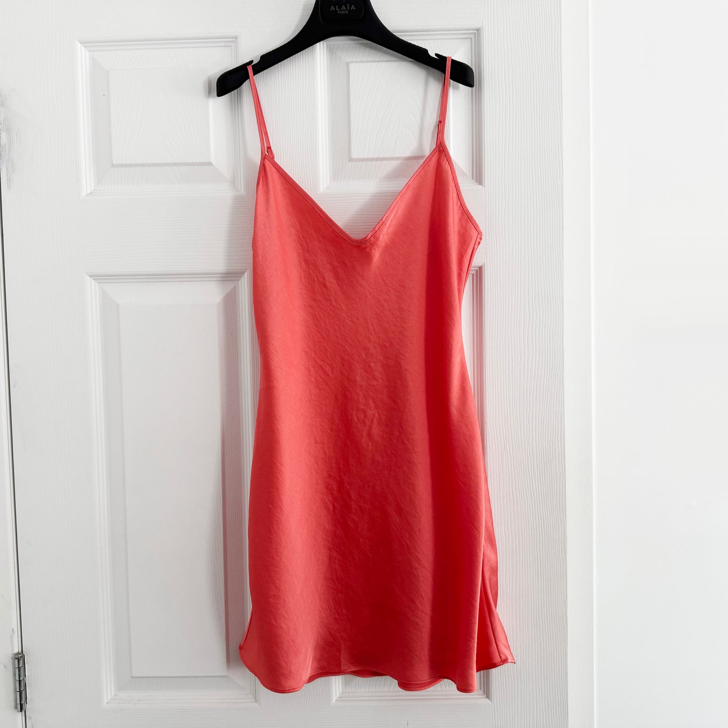 Wilfred Satiny Slip Mini Dress in Coral, size Small