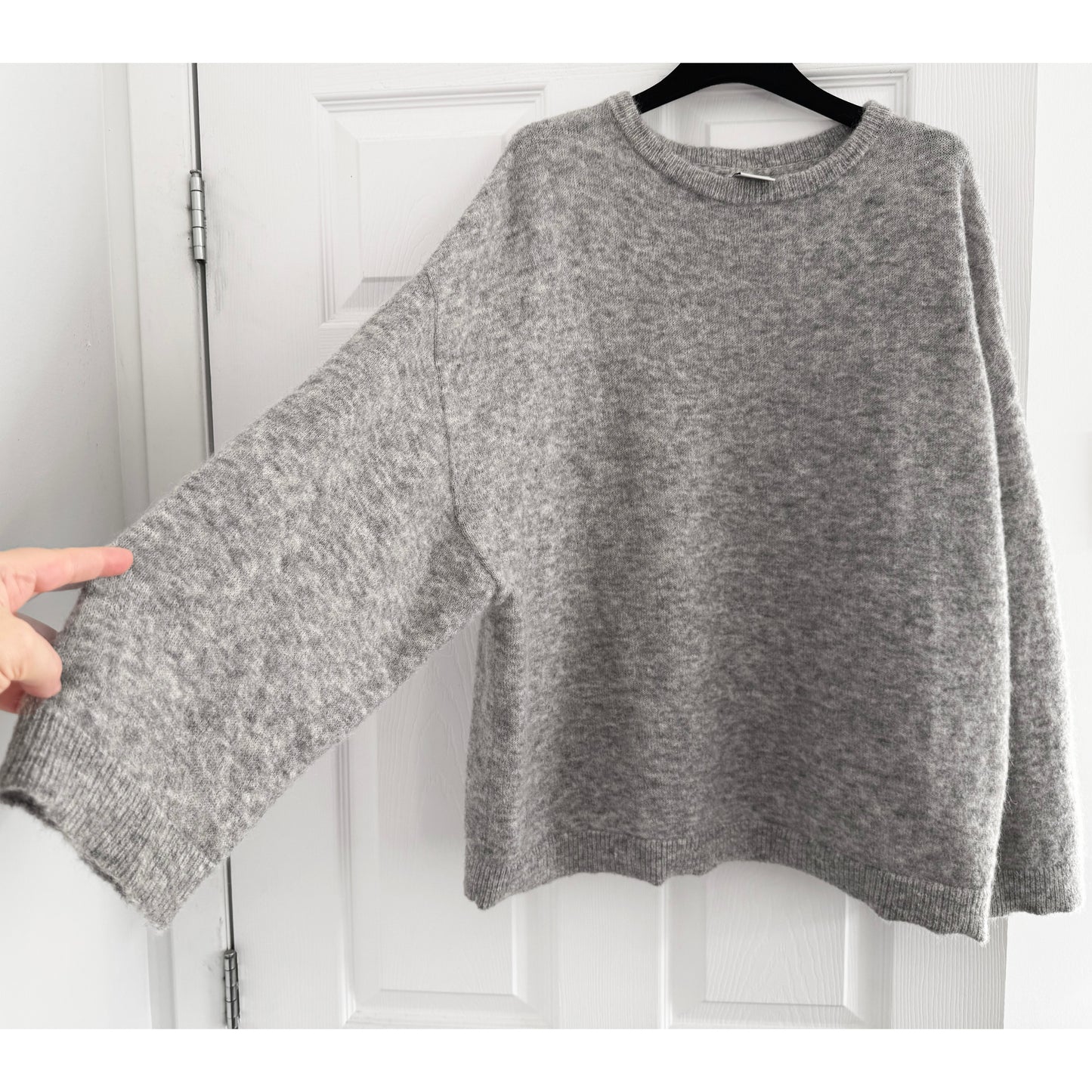 WON Hundred "Brook Winter" sweater in Grey, size Small