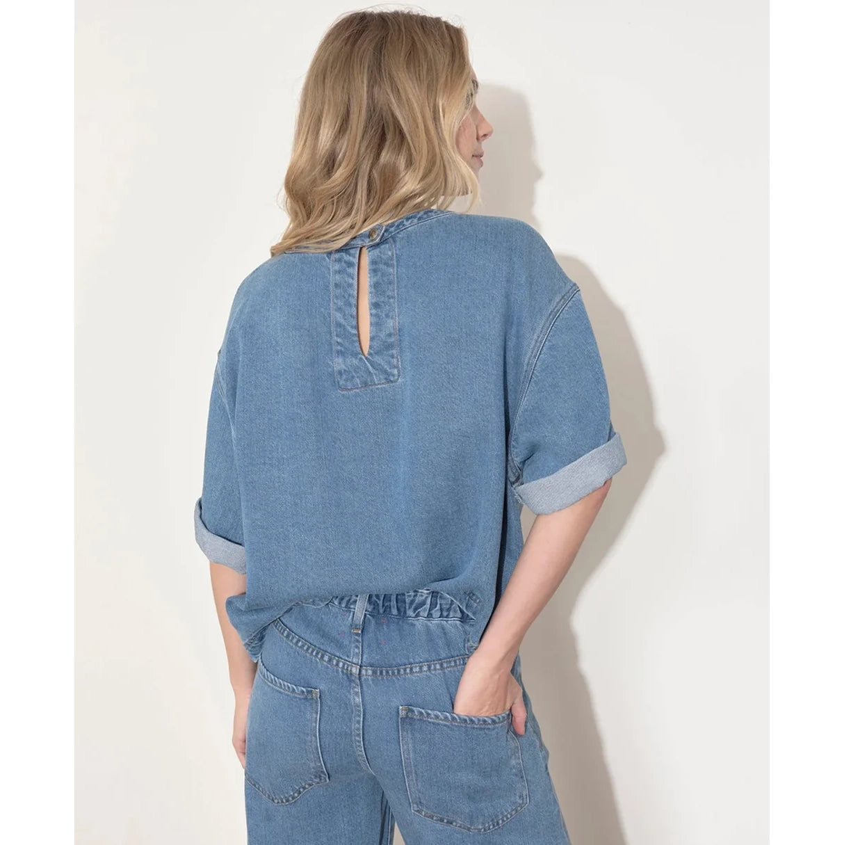 Xirena "Austin" Denim Top in Blue, size Medium