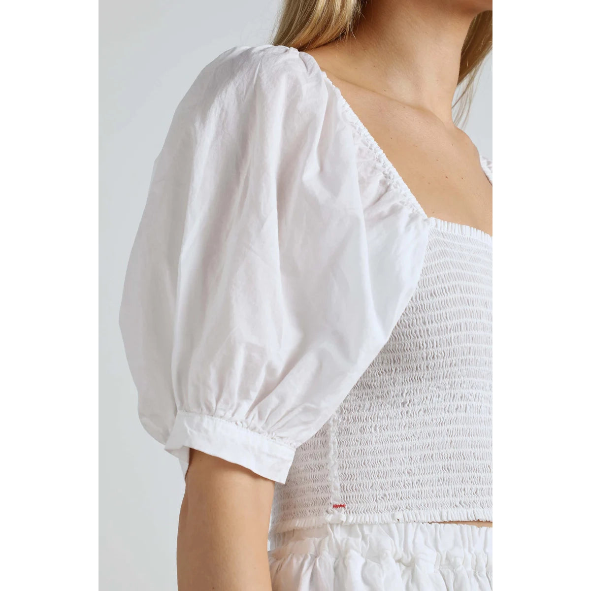 Haut Xirena « Issa » en blanc, taille Small (convient comme XS)