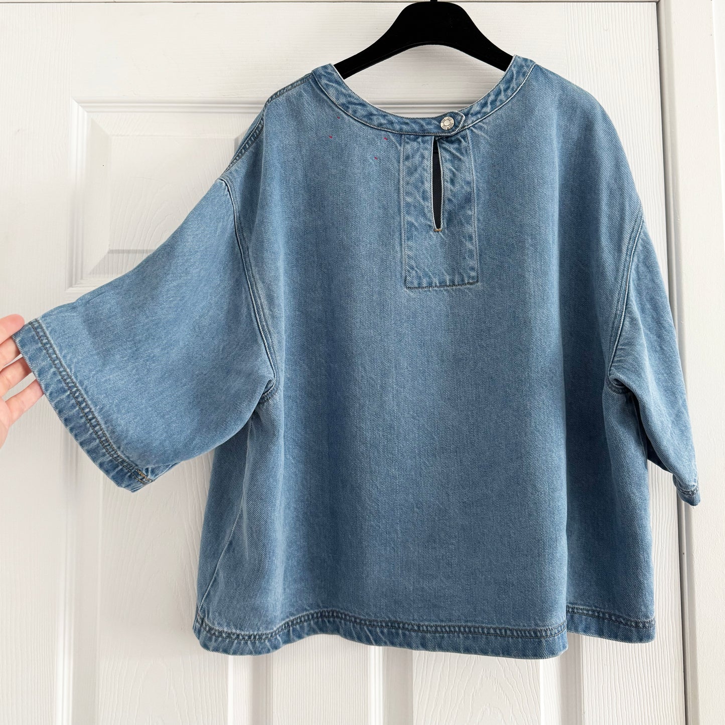 Xirena "Austin" Denim Top in Blue, size Medium