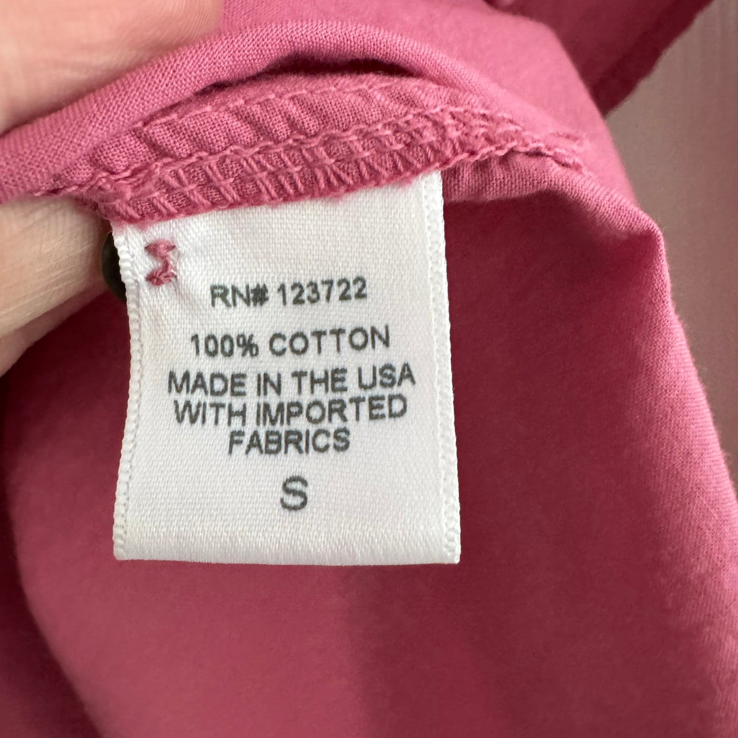 Xirena "Beau" Shirt in Dark Pink, size Small